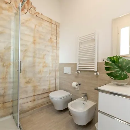 Apartman Downtown_blossom With Small Terrace *